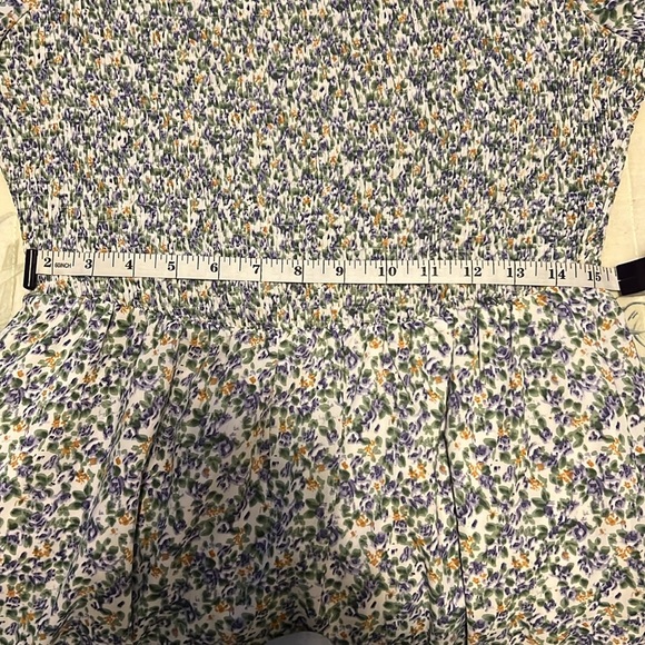 Long sleeve Peasant Deess - Picture 6 of 7